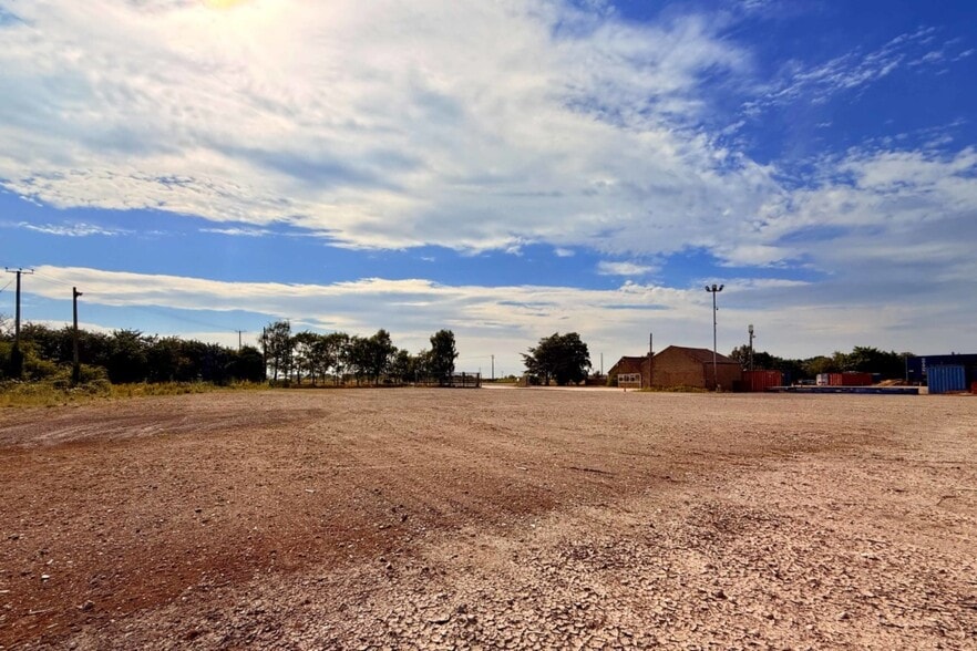 Langrick Rd, Lincoln for lease - Building Photo - Image 2 of 2