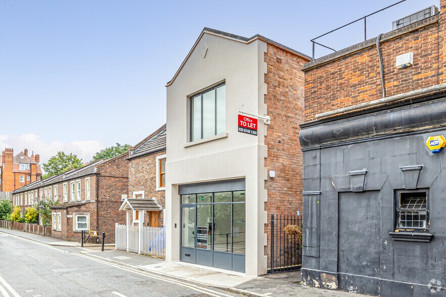 2 Munden St, Londres à louer - Photo du bâtiment - Image 3 de 3