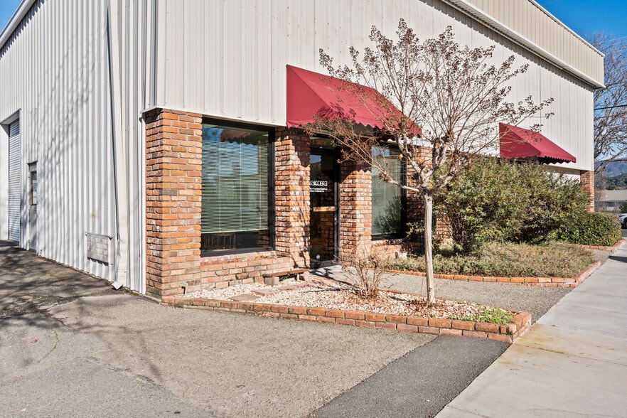 204 Mason St, Ukiah, CA for sale - Building Photo - Image 2 of 11