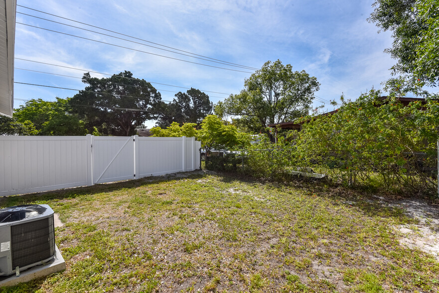 406 Oak St, Port Orange, FL à vendre - Photo du bâtiment - Image 3 de 35