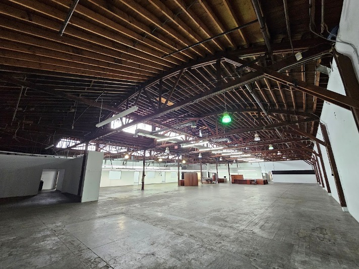 2853 E Pico Blvd, Los Angeles, CA for lease - Building Photo - Image 3 of 9