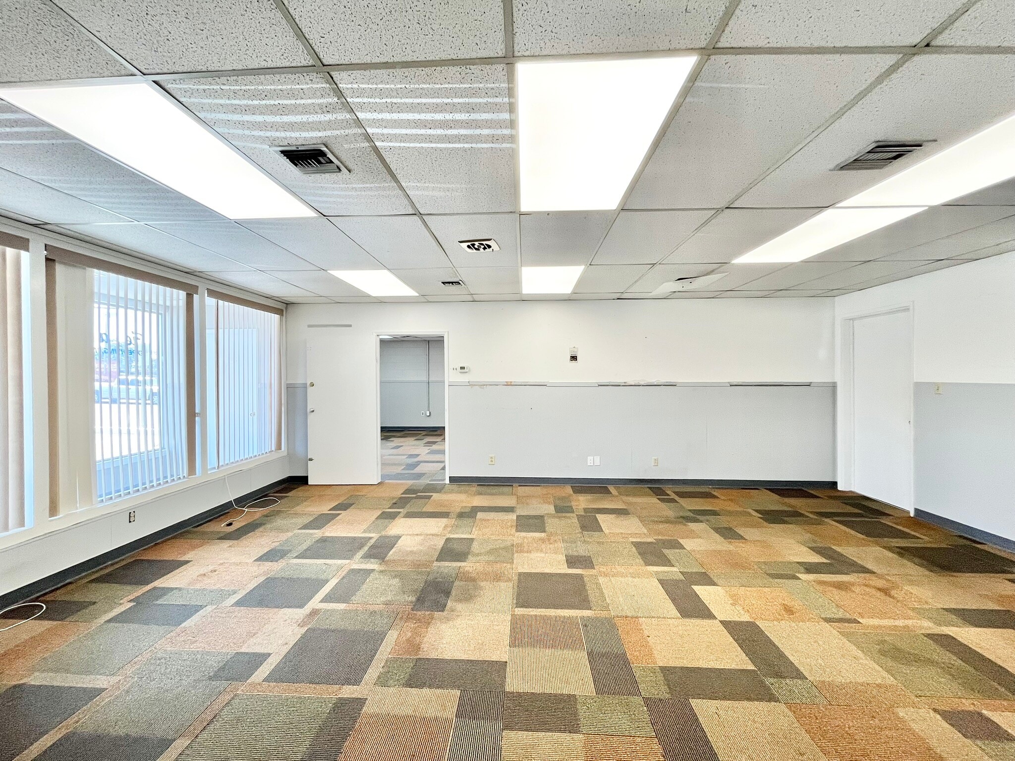 4619 Auburn Blvd, Sacramento, CA à louer Photo du bâtiment- Image 1 de 7