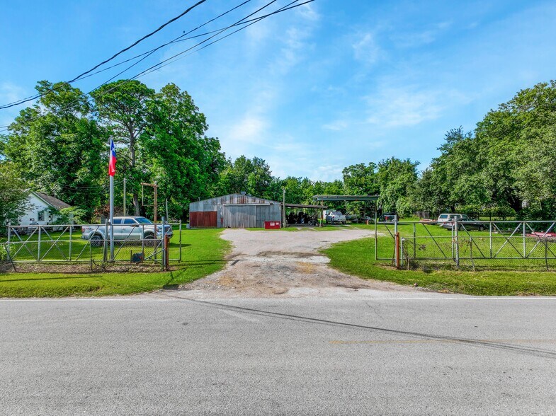 130 Hambrick Rd, Houston, TX à vendre - Photo du bâtiment - Image 2 de 15