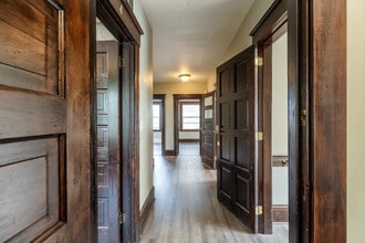 1536 NW 23rd Ave, Portland, OR à vendre Photo intérieure- Image 1 de 11