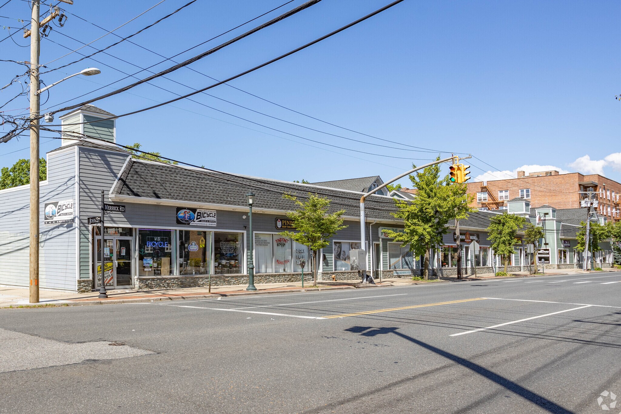 476-500 Merrick Rd, Lynbrook, NY à louer Photo principale- Image 1 de 4