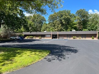 Plus de détails pour 14 Computer Dr W, Colonie, NY - Bureau à louer