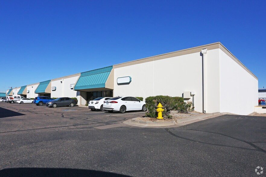 3842-3914 E Roeser Rd, Phoenix, AZ à louer - Photo du bâtiment - Image 1 de 2