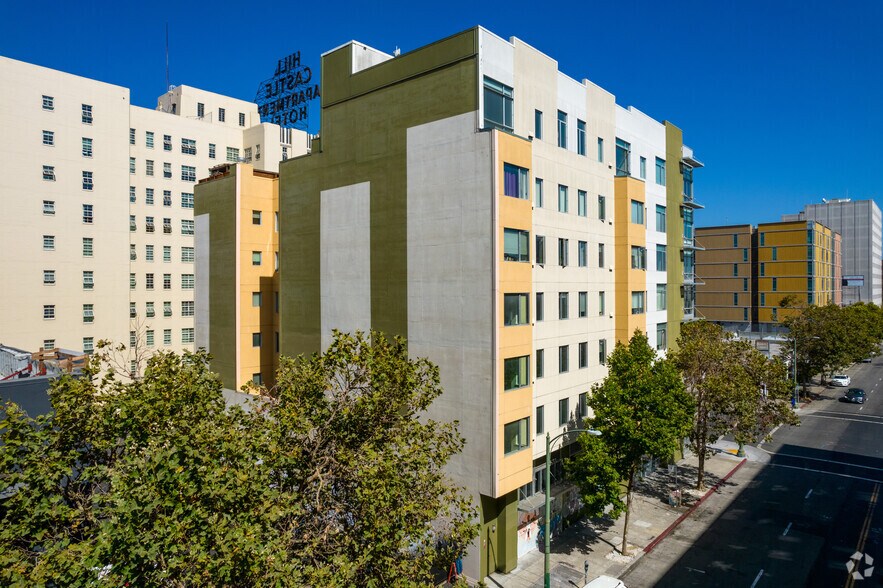1401 Jackson St, Oakland, CA à louer - Photo du bâtiment - Image 1 de 4