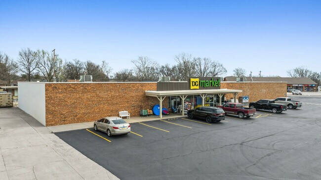 Plus de détails pour 10020 NW US Highway 24, Silver Lake, KS - Commerce de détail à vendre