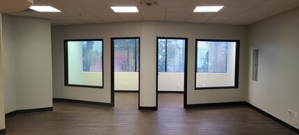 3434 Midway Dr, San Diego, CA for lease Interior Photo- Image 1 of 4