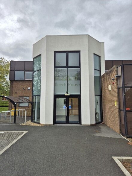 Breckland, Milton Keynes for lease - Building Photo - Image 2 of 4