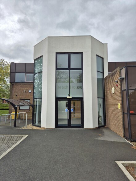 Breckland, Milton Keynes à louer - Photo du bâtiment - Image 2 de 4