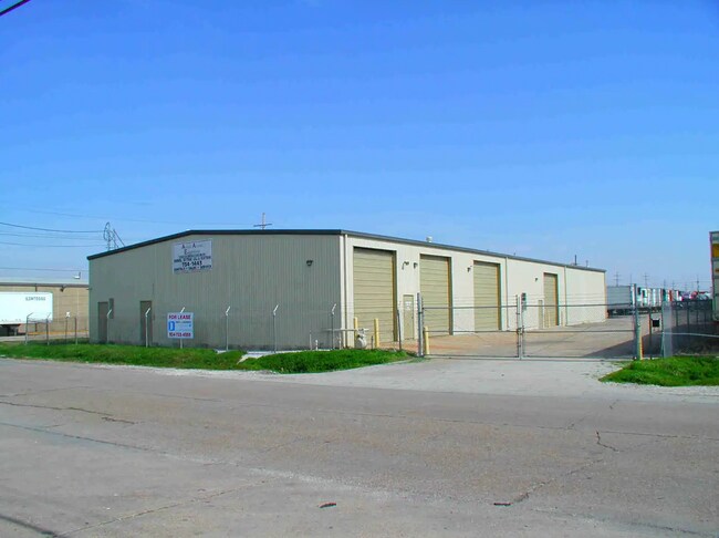 Plus de détails pour 1321 Sams Ave, New Orleans, LA - Industriel à louer