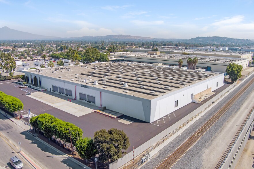 140 N Orange, City Of Industry, CA for lease - Building Photo - Image 1 of 18