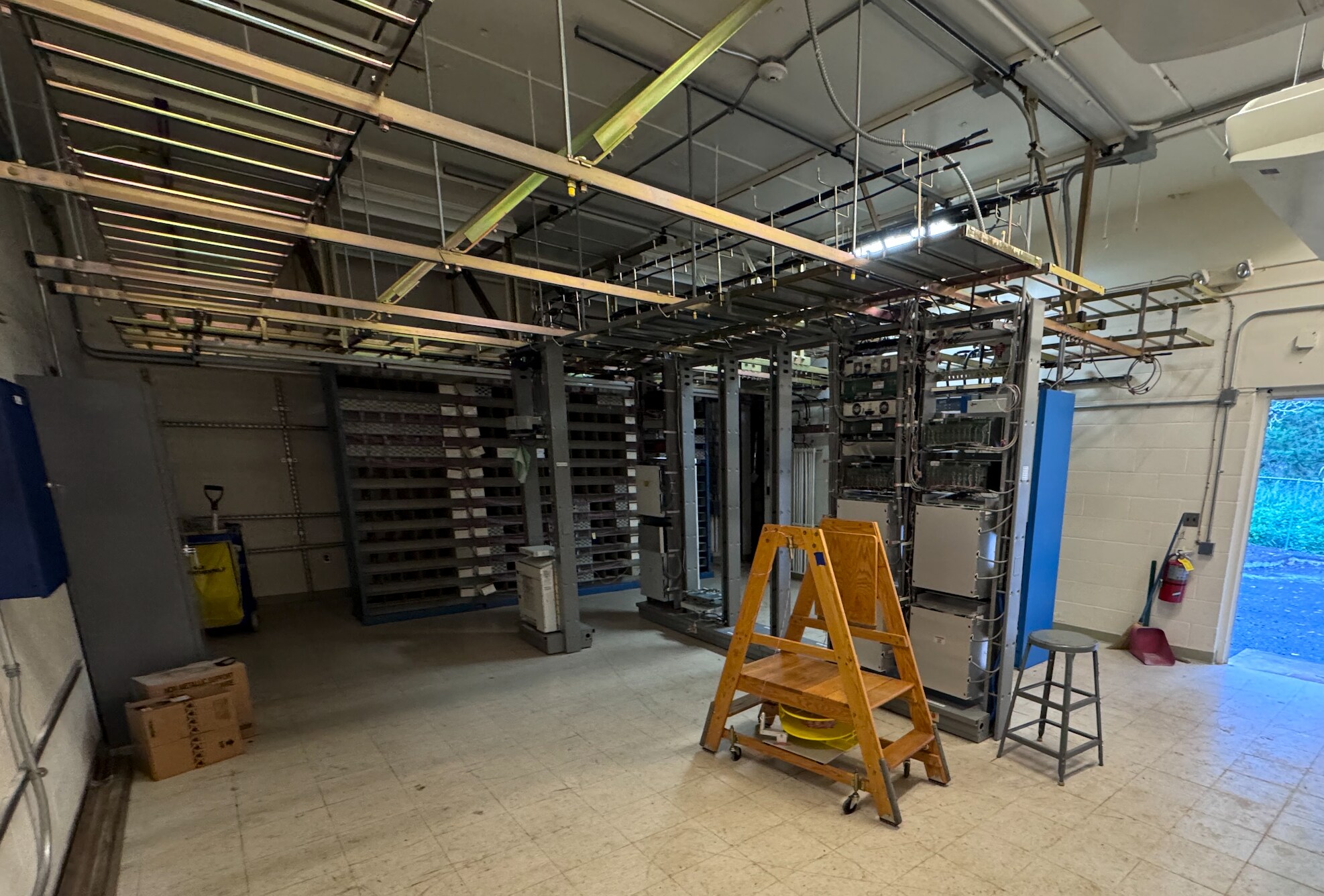 671 Kahelu Ave, Mililani, HI à vendre Photo principale- Image 1 de 3