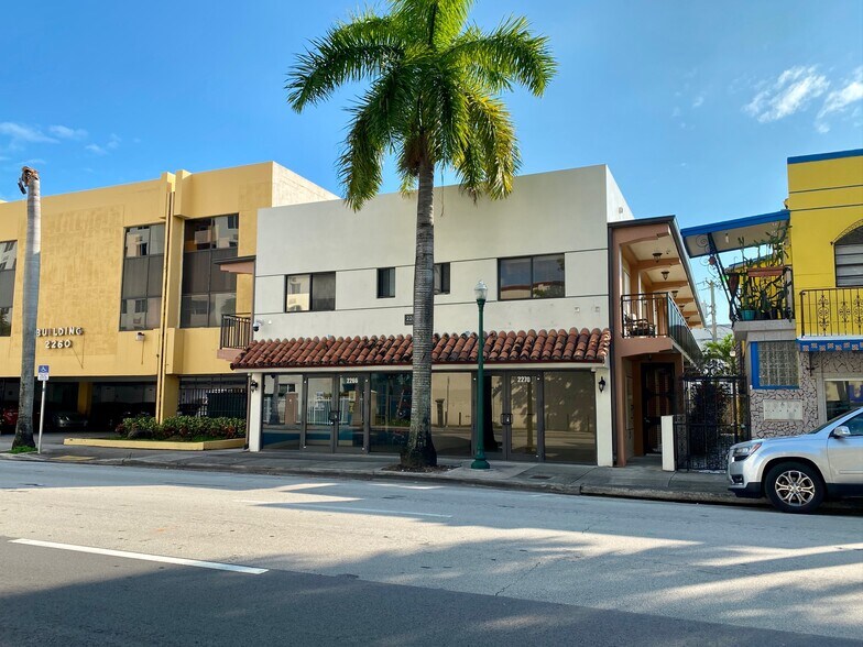 2268 SW 8th St, Miami, FL à vendre - Photo du bâtiment - Image 1 de 12