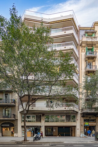 More details for Carrer d'Aragó, 56, Barcelona - Retail for Lease