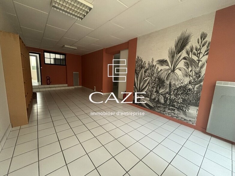 Office in Saintes for sale - Building Photo - Image 3 of 11