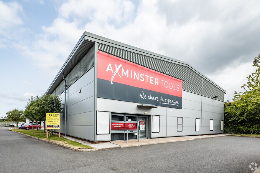 Kerfoot St, Warrington à louer - Photo du bâtiment - Image 1 de 6