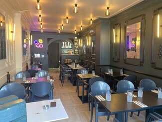 More details for 99 Rue De Tocqueville, Paris - Retail for Lease