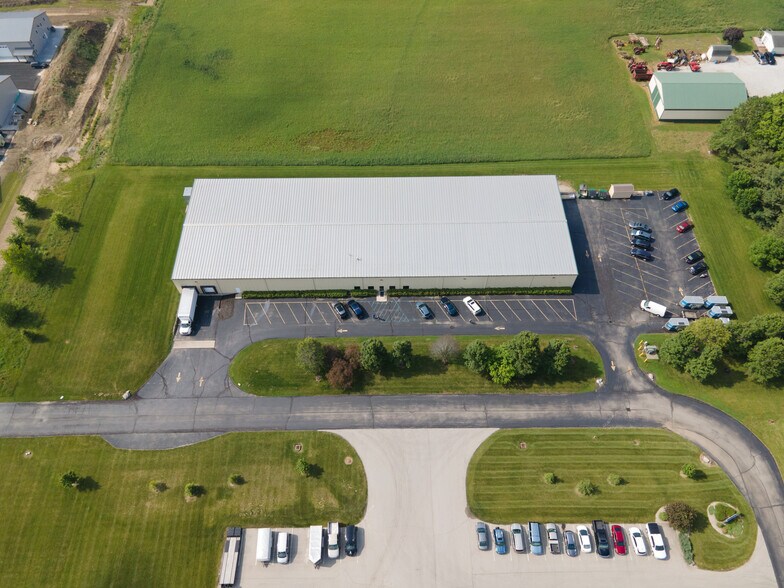 507 Demoss Ave, Arcadia, IN à vendre - Photo du bâtiment - Image 2 de 33