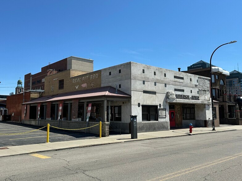 301 Franklin St, Buffalo, NY à vendre - Photo du bâtiment - Image 2 de 7
