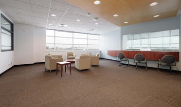 1750 Rue Eiffel, Boucherville, QC for lease Interior Photo- Image 1 of 6