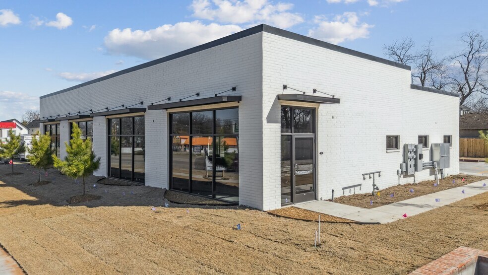 527 El Paso st, Broken Arrow, OK à louer - Photo du bâtiment - Image 2 de 7