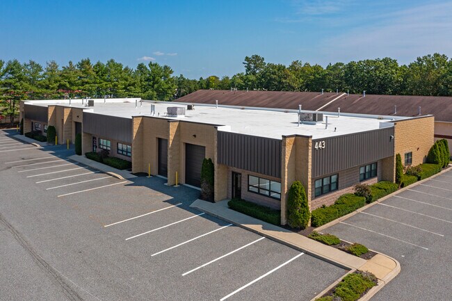 More details for 443 Commerce Ln, West Berlin, NJ - Industrial for Lease