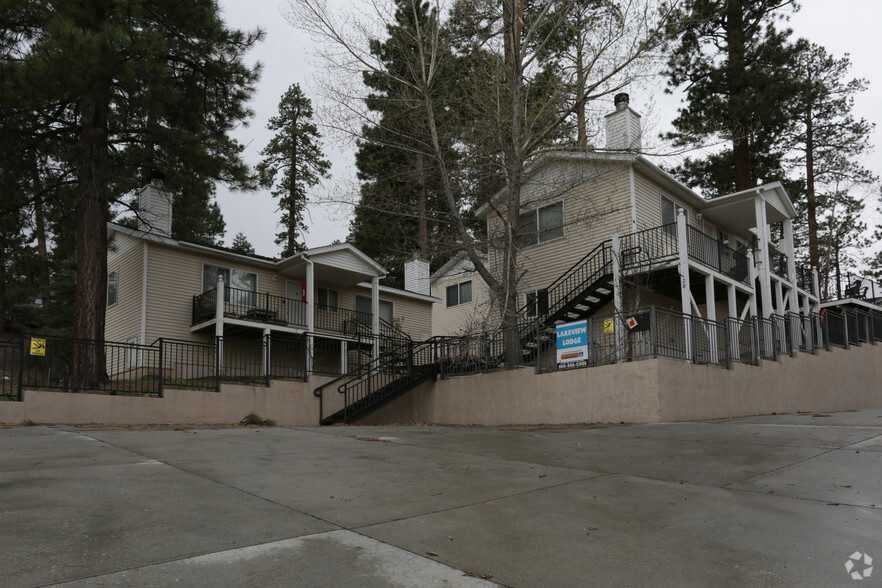 728 Paine Rd, Big Bear Lake, CA à vendre - Photo principale - Image 1 de 1