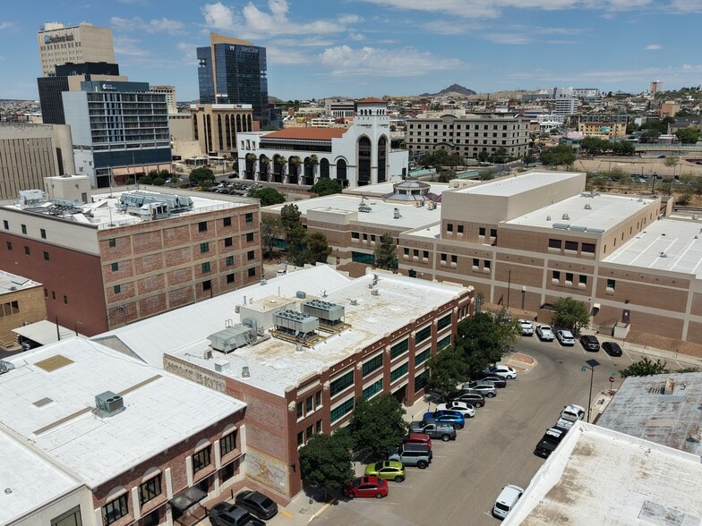 211 N Florence St, El Paso, TX for lease - Building Photo - Image 3 of 14