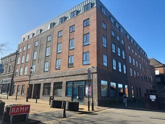 Plus de détails pour 47 Ironmarket, Newcastle Under Lyme - Commerce de détail à louer