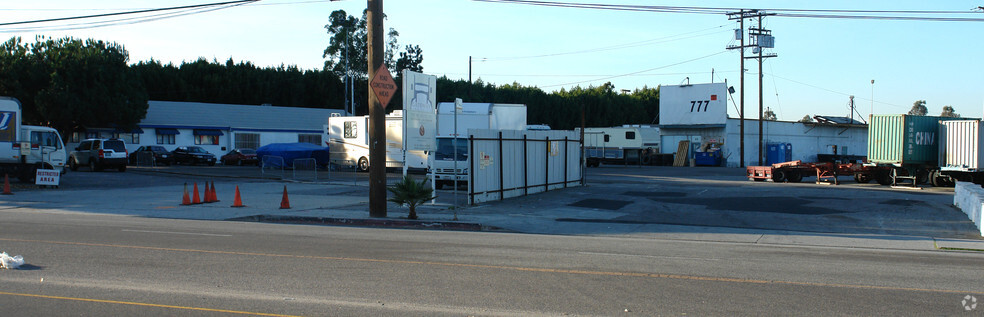 725-777 W 190th St, Gardena, CA for lease - Primary Photo - Image 2 of 3