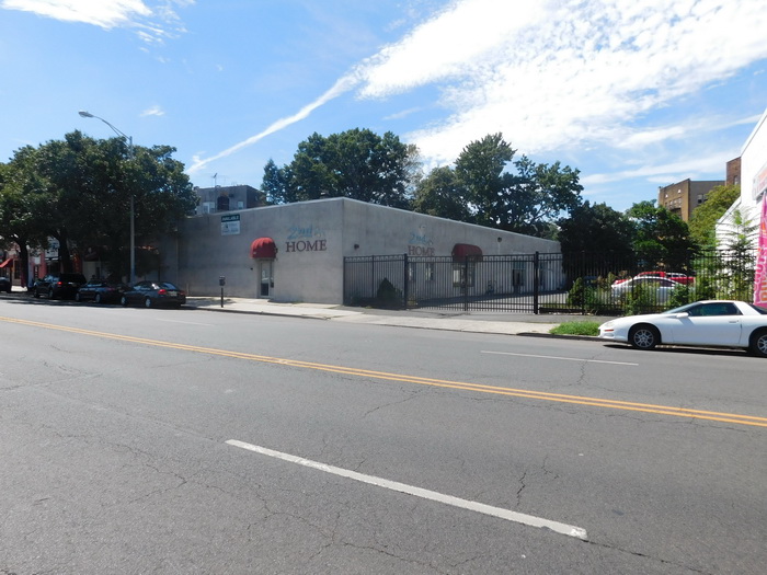 420-422 N Broad St, Elizabeth, NJ for sale - Primary Photo - Image 1 of 1