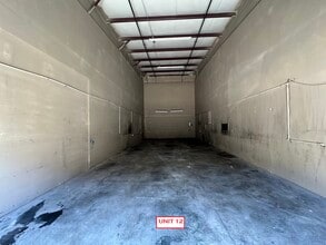 10881 Santa Fe Ave, Hesperia, CA for lease Interior Photo- Image 1 of 1