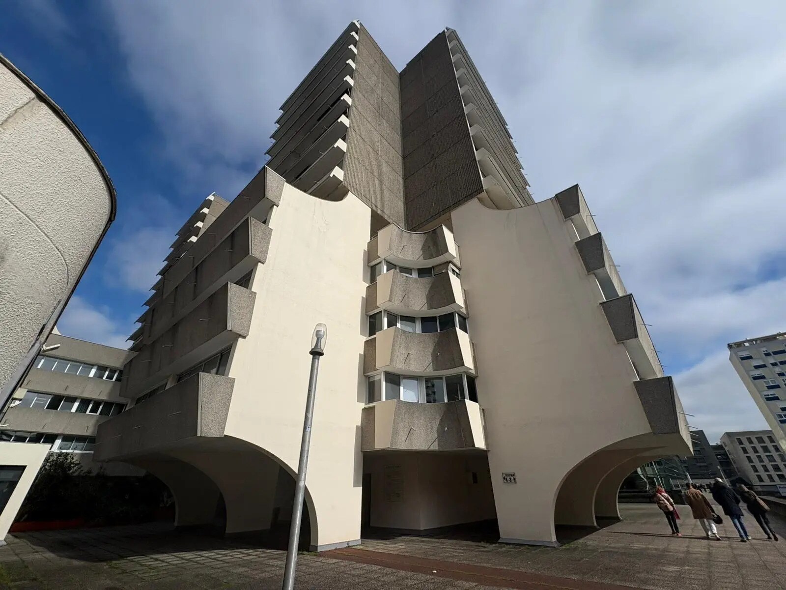 74 Rue Georges Bonnac, Bordeaux à louer Photo du bâtiment- Image 1 de 23