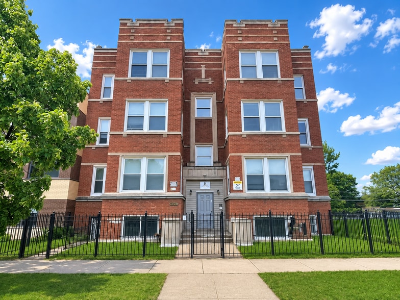 6209 S Michigan Ave, Chicago, IL for sale - Building Photo - Image 1 of 5