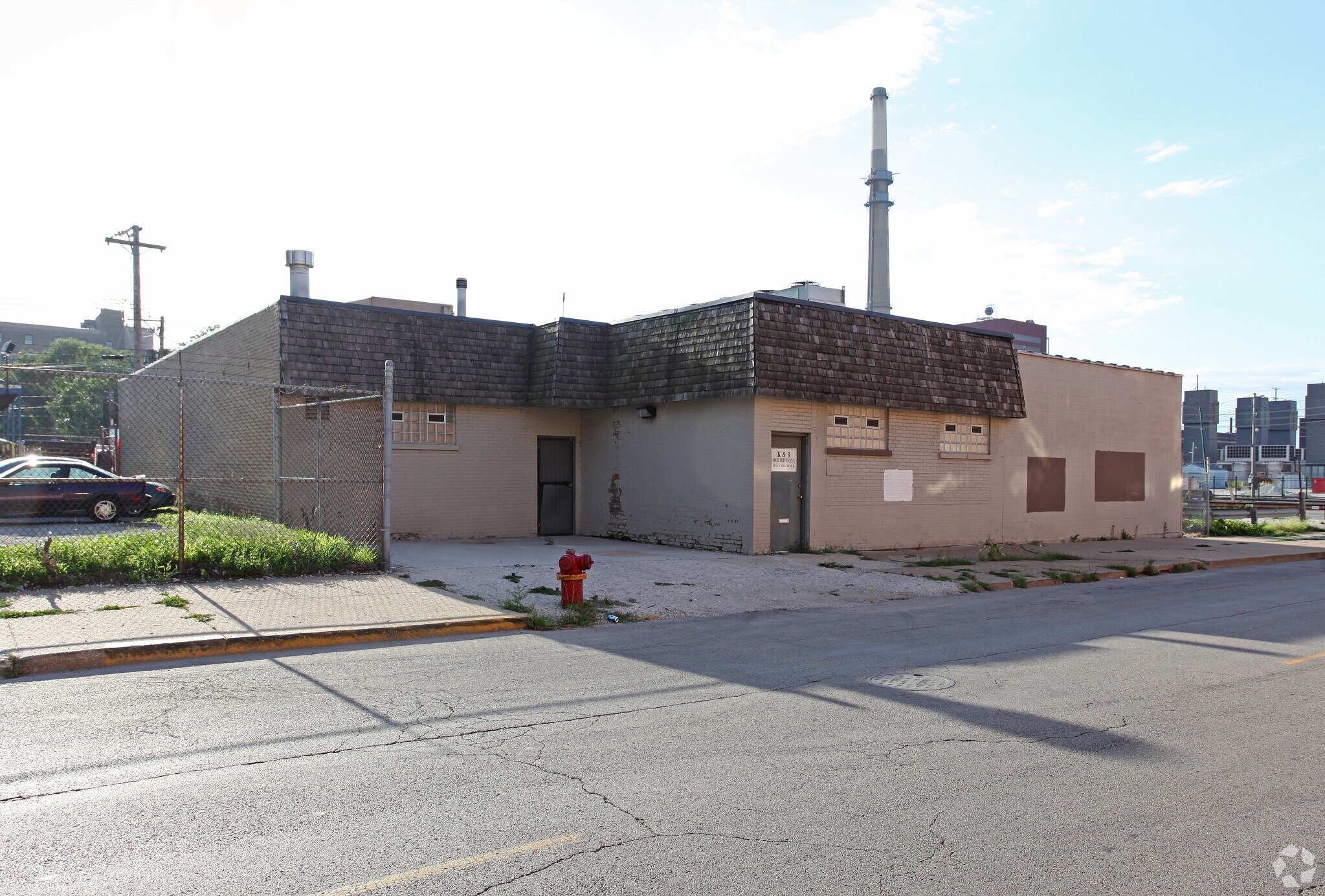 2141 S Racine Ave, Chicago, IL for lease Primary Photo- Image 1 of 3