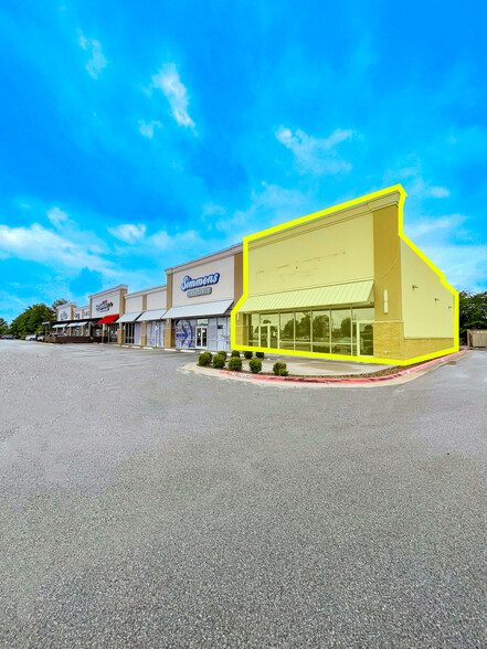 2998 Highway 412 E, Siloam Springs, AR for lease - Building Photo - Image 1 of 9