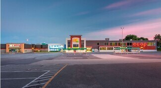 More details for 1971 Rue Bilodeau, Plessisville, QC - Retail for Lease