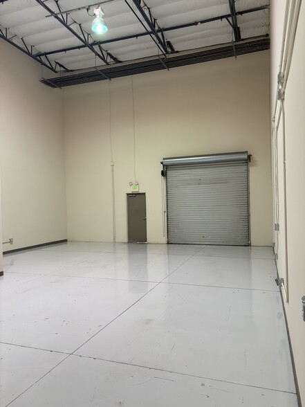 47635 Lakeview Blvd, Fremont, CA for lease - Interior Photo - Image 2 of 7