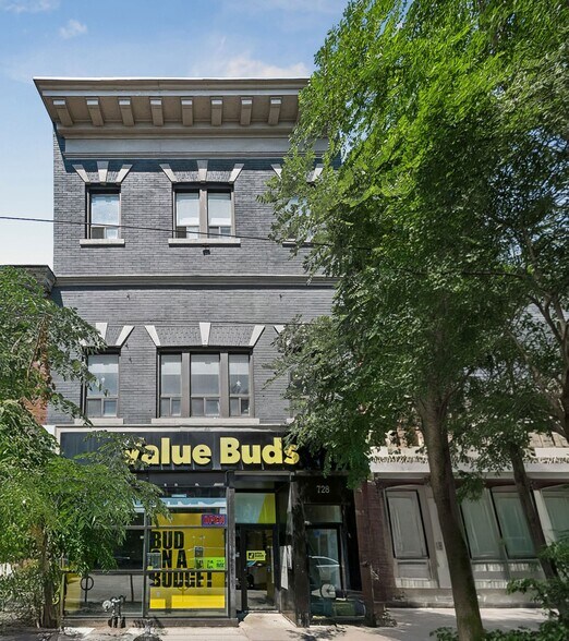 728 Queen St E, Toronto, ON for sale - Building Photo - Image 2 of 2