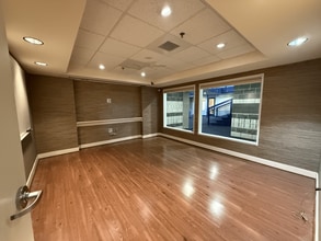 725 Jackson St, Fredericksburg, VA for lease Interior Photo- Image 1 of 7