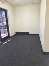 4460 W Reno Ave, Las Vegas, NV for lease Interior Photo- Image 2 of 12
