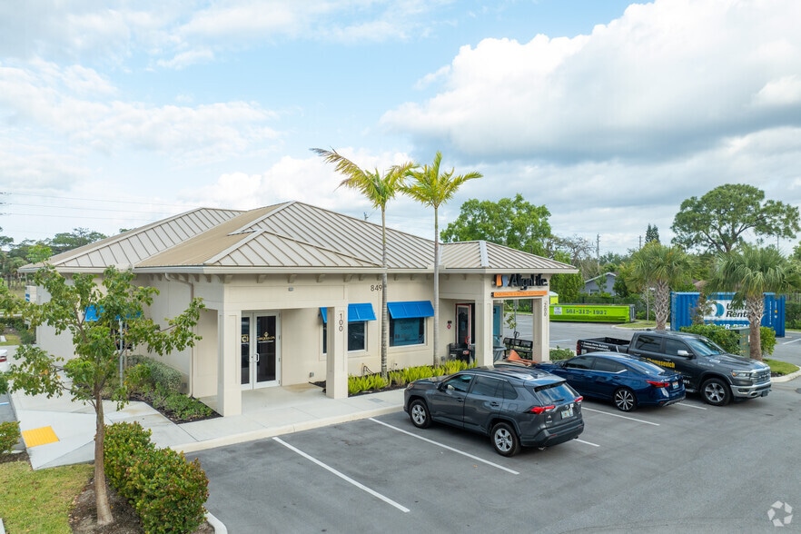 8475 Lake Worth Rd, Lake Worth, FL for sale - Building Photo - Image 3 of 50