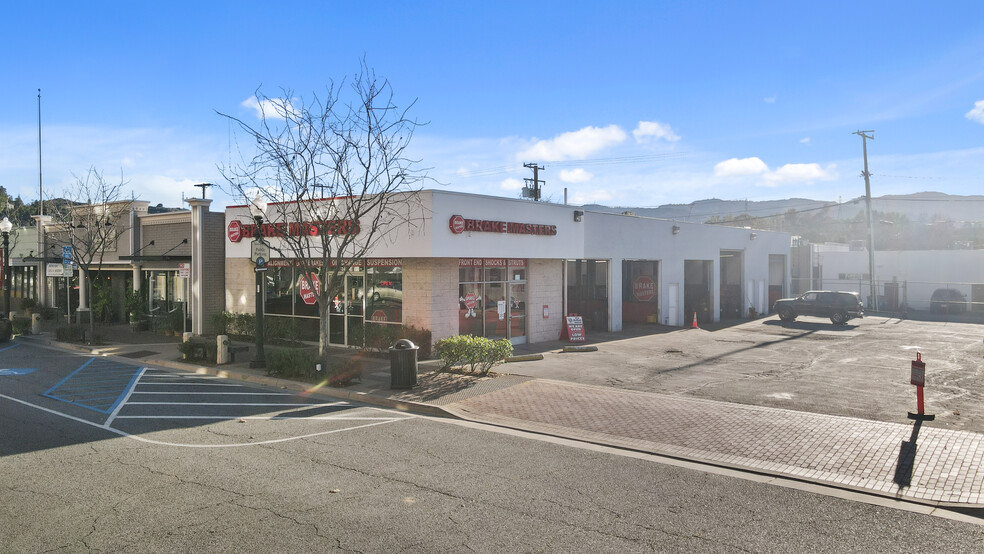 24417 Main St, Santa Clarita, CA for lease - Building Photo - Image 2 of 12