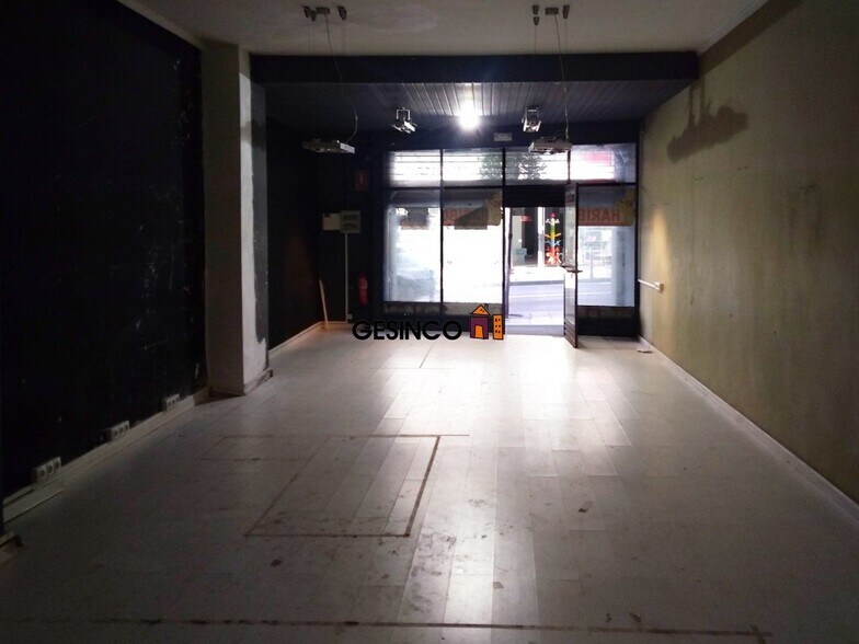 Commerce de détail dans Ontinyent, Valencia à vendre - Photo du bâtiment - Image 2 de 7