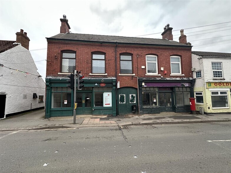 98-100 High St, Scunthorpe à vendre - Photo du bâtiment - Image 2 de 7