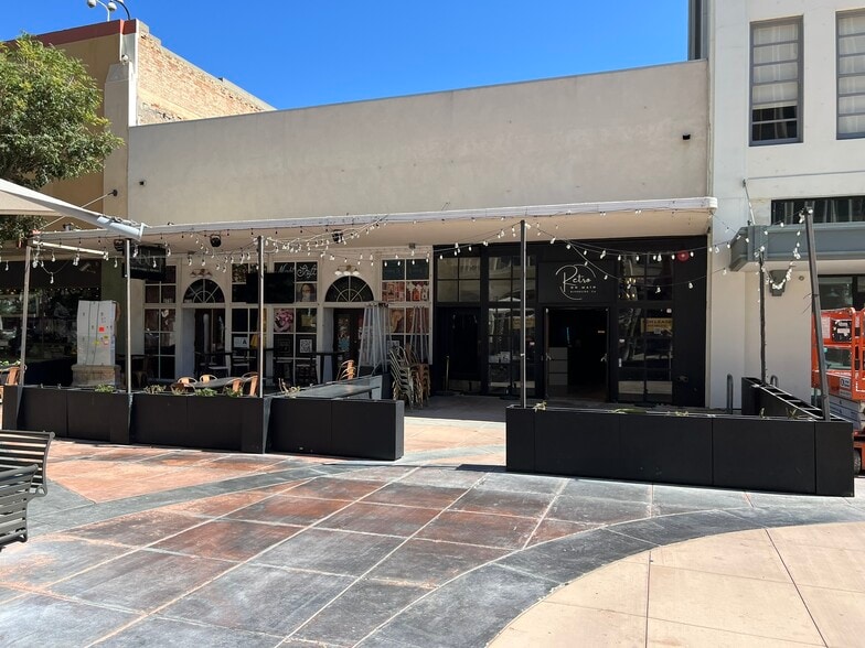 3730 Main St, Riverside, CA à louer - Photo du bâtiment - Image 3 de 10