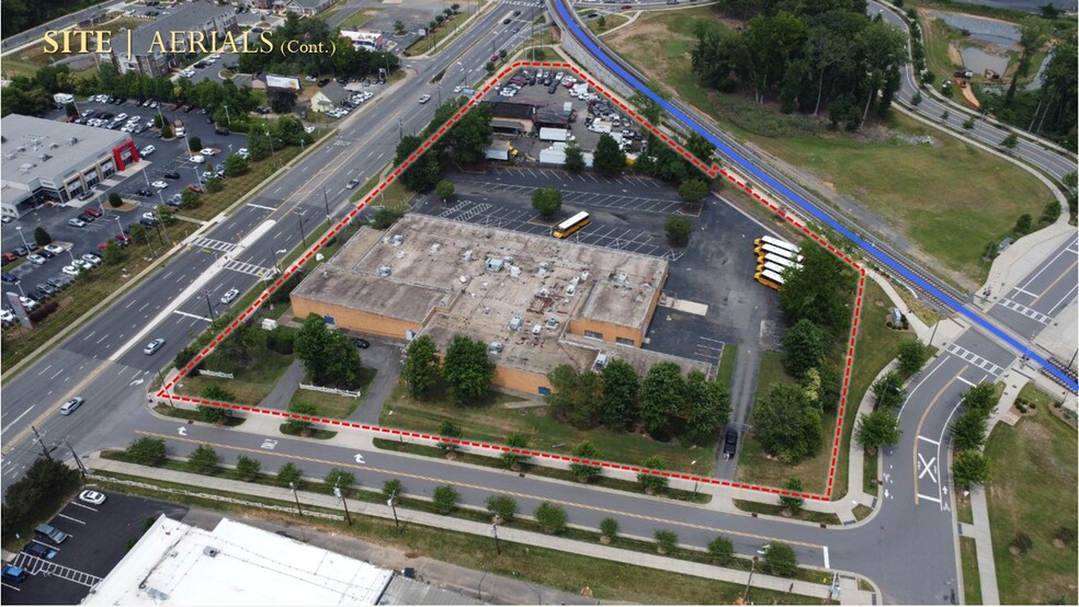 5500 N Tryon St, Charlotte, NC for lease - Building Photo - Image 2 of 7